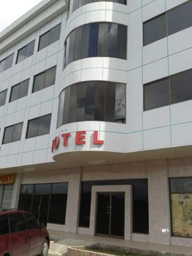 Vendo hotel en chiriqui cuenta 65 habitacion - Imagen 1