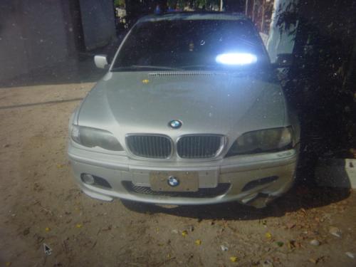 vendo BMW 318i año 2003 por piezas teléfo - Imagen 1