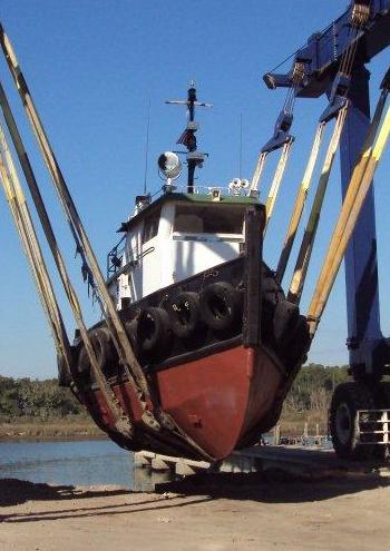 Vendo Remolcador (Tugboat) de 450 Bhp  Flag : - Imagen 2