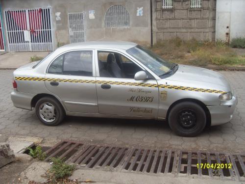 se vende taxi hyundai accen año 98 individua - Imagen 3