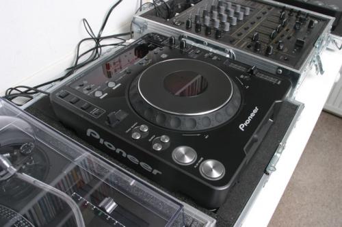 2x Pioneer CDJ1000MK3 & 1x DJM800 MIXER DJ  - Imagen 2