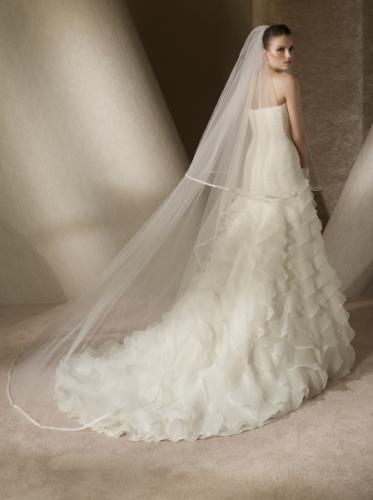 Vendo  espectacular vestido de noviade la ca - Imagen 2